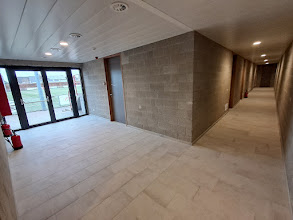 RENOVATIE VAN DE KLEEDKAMERS IN SPC VARSENARE